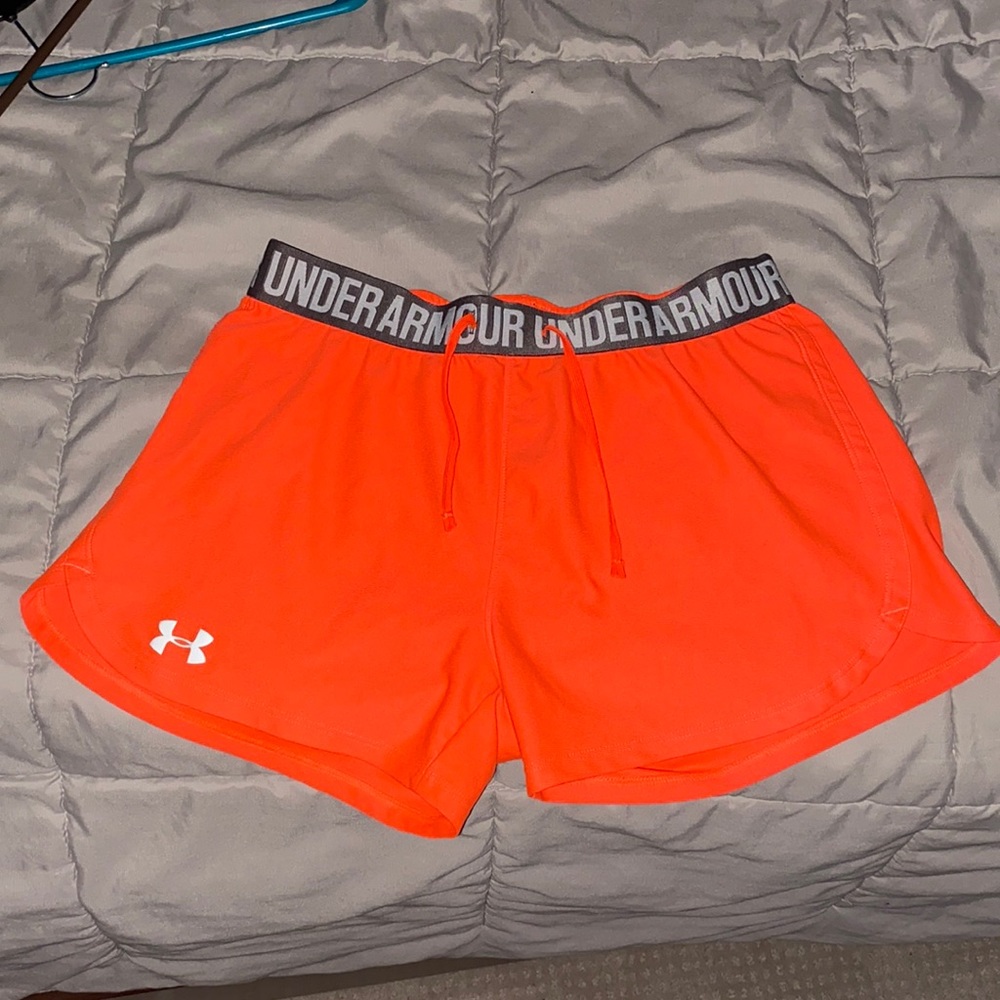 Under armor shorts small
